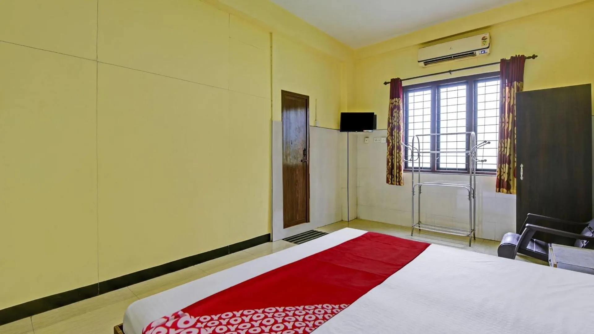 Hotel O Malabar Tourist Home Koduvally Kunnamangalam