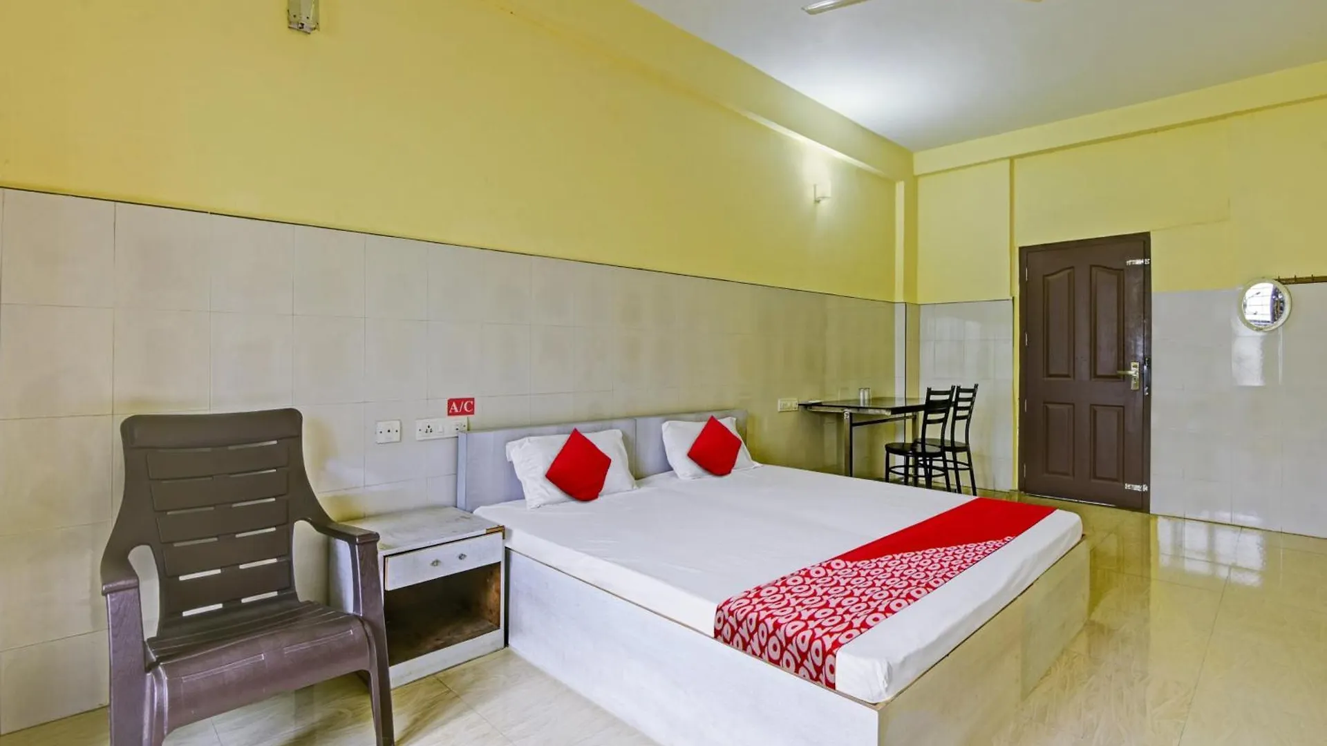 Hotel O Malabar Tourist Home Koduvally Kunnamangalam
